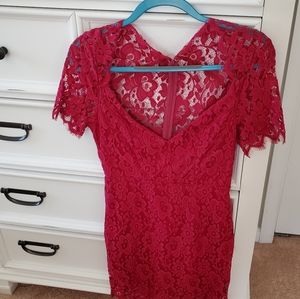 Short sleeves lace dress. Size M